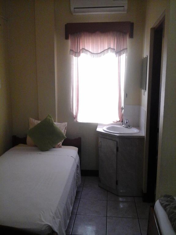 Belcove Hotel & Guesthouse Belize City Kültér fotó
